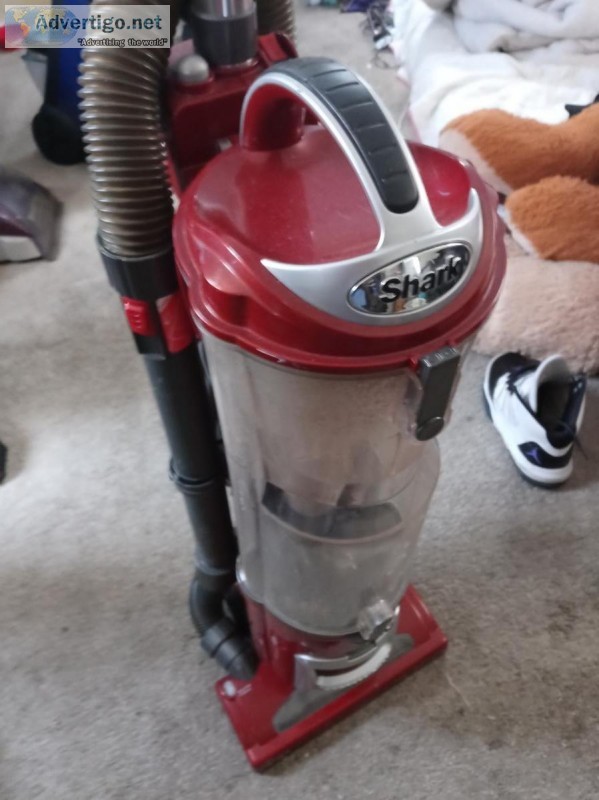Shark navigator vacum