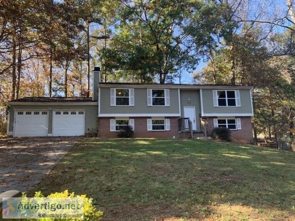 1886 Corduroy Ct Lithonia GA 30058