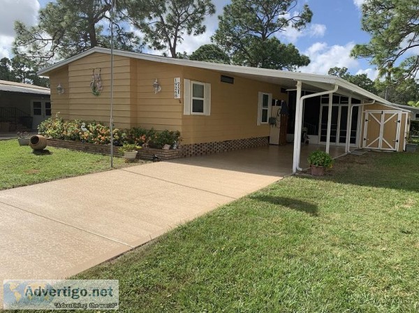 25E.LF  Spacious Updated Home with a Water View and Low Lot Rent