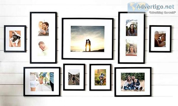 Fill memories on walls with 1 picture frames