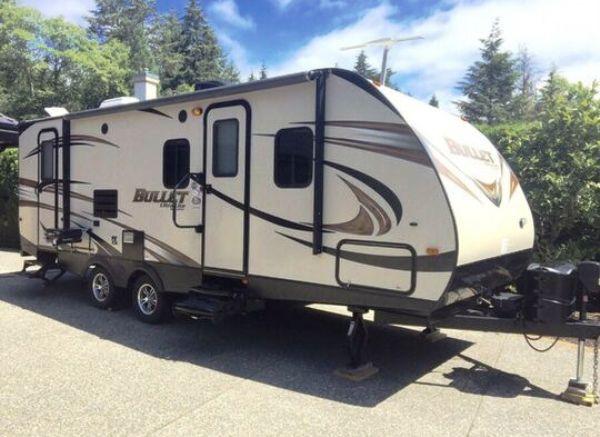 2015 Keystone Bullet 247BH Fifthwheel For Sale