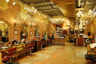 Searching For Beauty Salon in Brooklyn