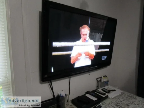 Panasonic 42&quot 169 HD 1080p Television