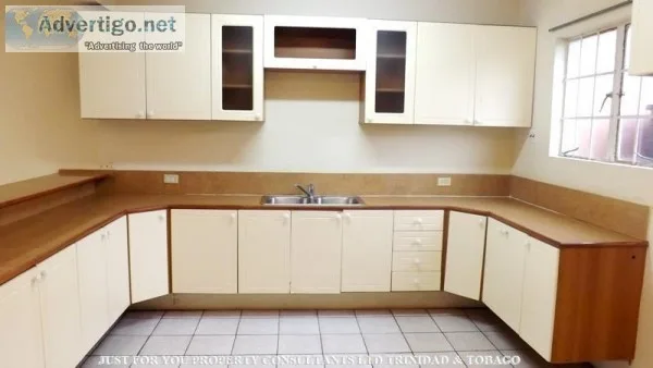 Townhouse for Rent .