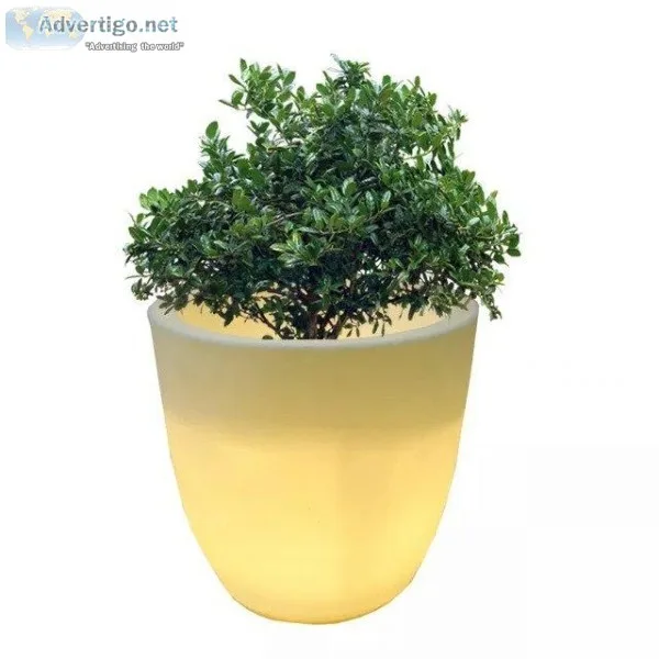 Yuccabe Italia - Making Available Led Garden Pots Online