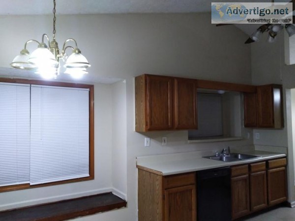 5930 Henry Ct Rex GA 30273