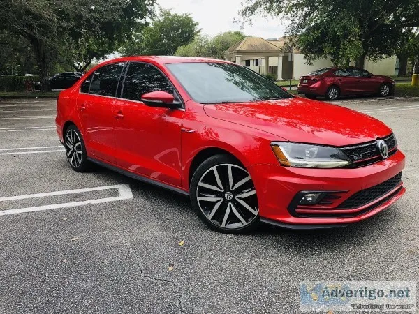 2018 Volkswagen Jetta 2.0 GIL Sedan 4D