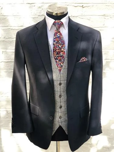 Navy Mohair 3 Piece Lounge Suit - Suit Hire Hemel Hempstead