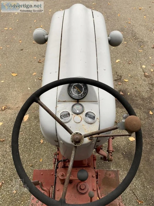 1957 Ford 960 Tractor