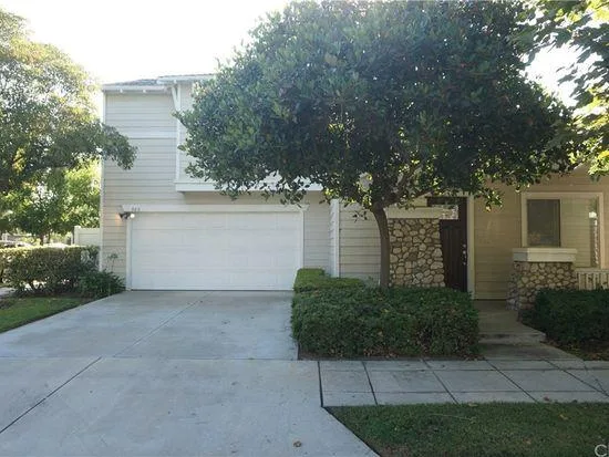 Central location close to Disneyland Downtown Disney