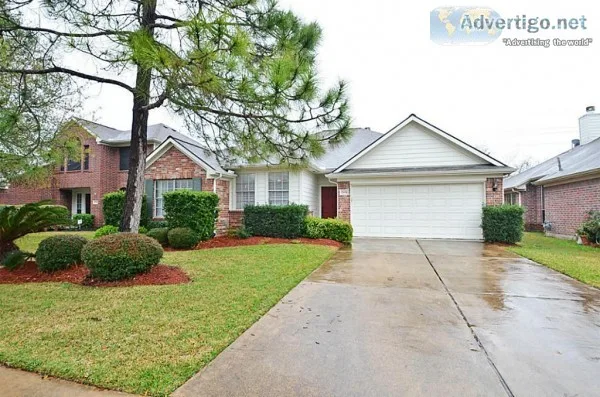 Pearland Silverlake 4B2B 1 story end of Oct move in