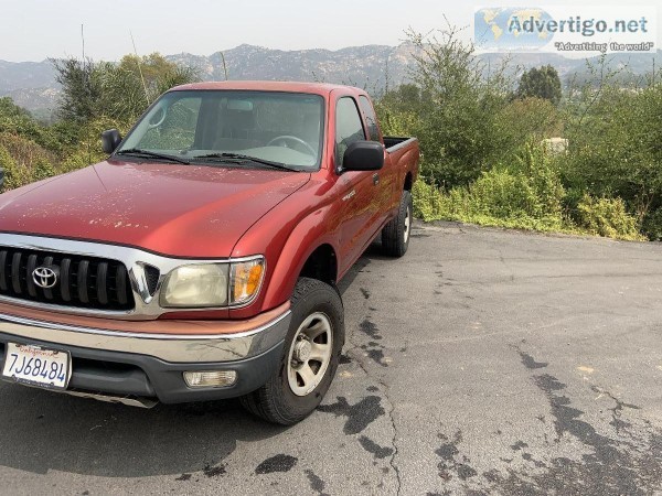2004 TOYOTA TACOMA.