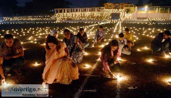 Hire Taxi Service in Lucknow for this Diwali and Get 30% OFF