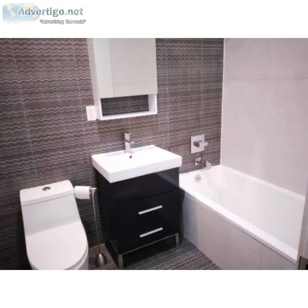 950 Room In Modernized 3 Bd 1.5 Bt 2 Floor Apartment w Massive B