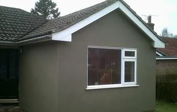 Track the Professional Roofer in Leamington