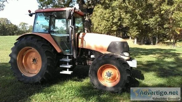 2011 Kubota M135X Tractor