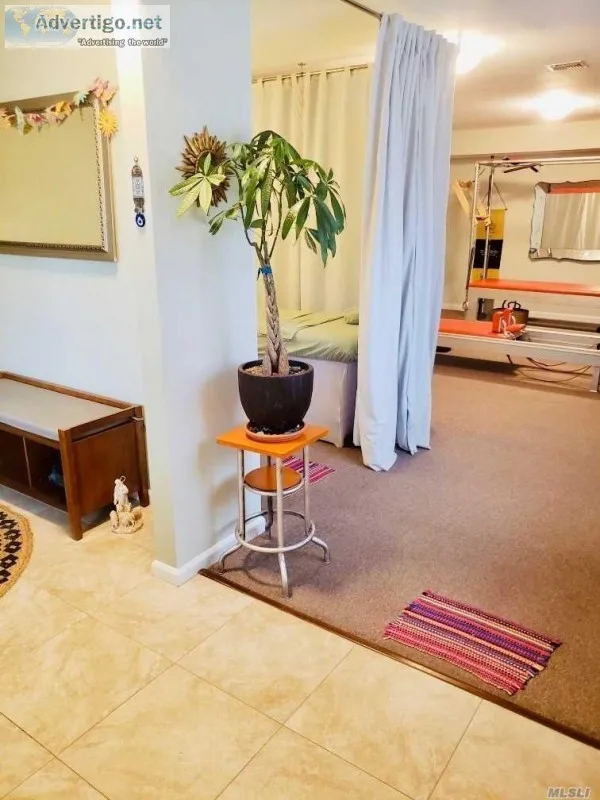 (ID 1378845) 1050 Sq Ft Community Facility In Whitestone For Ren