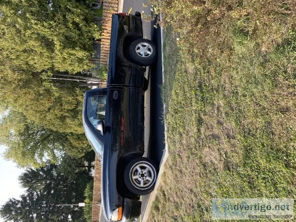 1999 Dodge Dakota Sport Pickup
