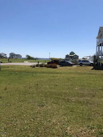 (0.49) Land for Sale in Newport  410 Island View Drive