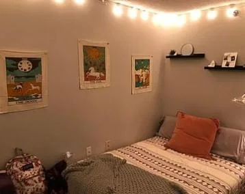 Beautifully remodeled 4bedand2bath home