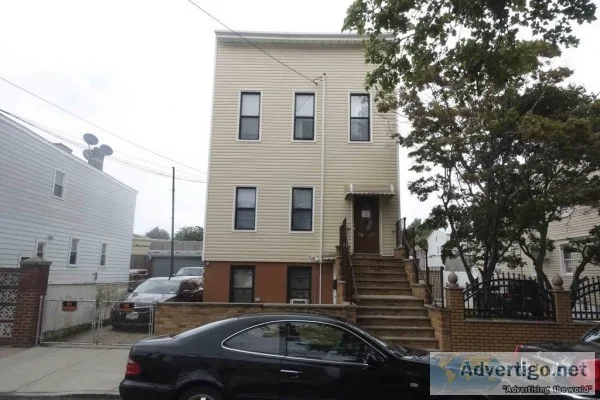 (ID1382399) Updated 1 Br Walk-In Apt For Rent 1800