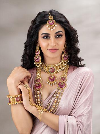 Best in class jewellery showroom in Delhi