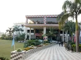 Is Polytechnic good for further career prospects