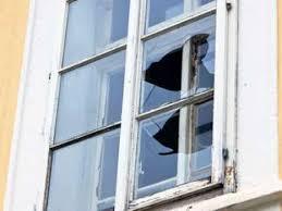 Get Professional Broken Window Replacement and Repair Services i