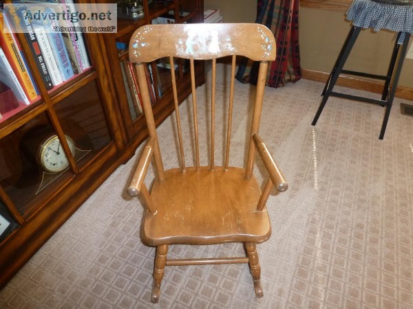 CHILDS VINTAGE ROCKER