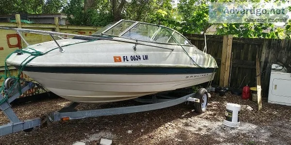 BAYLINER BOAT