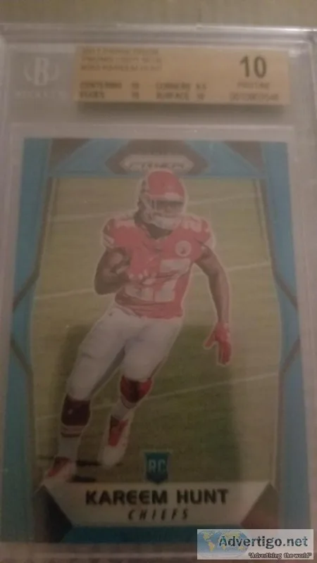 2017 PANINI PRIZM PRIZMS LIGHT BLUE KAREEM HUNT RC BGS 10