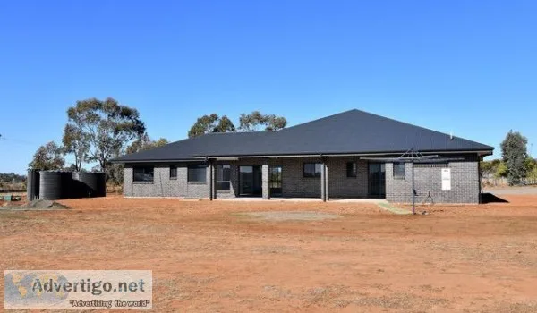 Builders Woodford Offering Services with No Compromise over Qual