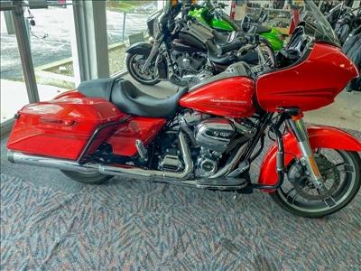 2017 Harley Road Glide Special FLTRXS