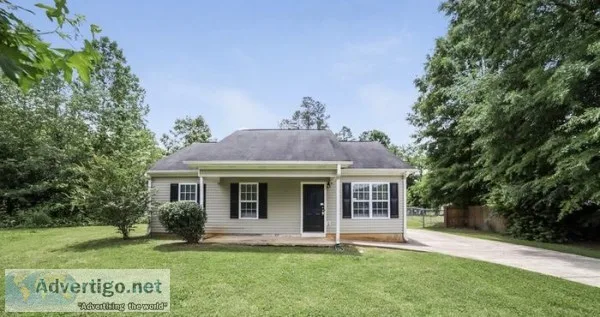 208 Whispering Pine Cir NE White GA 30184