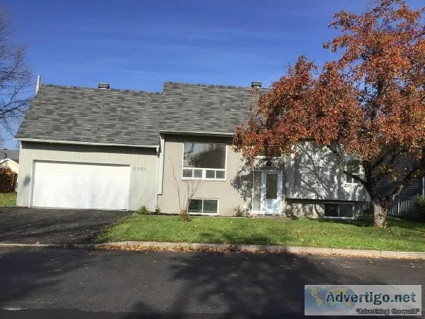 Vente rapide  Superbe maison avec &eacutenorme garage &agrave L&
