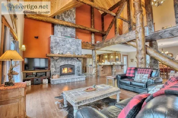 Maison EXCEPTIONNELLE au bord de l eau dans les Laurentides