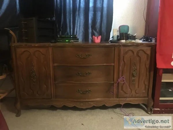 Dresser