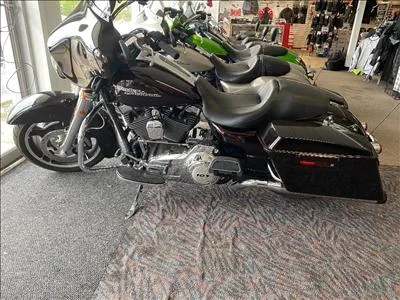2011 Harley FLHX103 - Street Glide&reg PowerPak