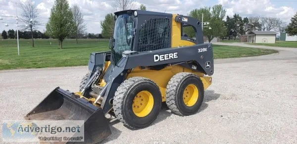2015 John Deere 328E Skid Steer