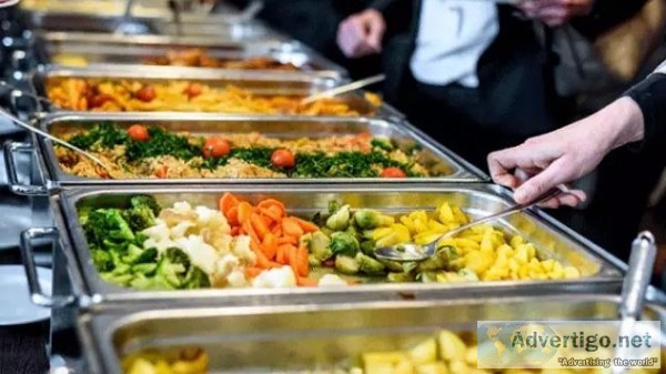 Alongside mind boggling food what else do cooks give to their cl