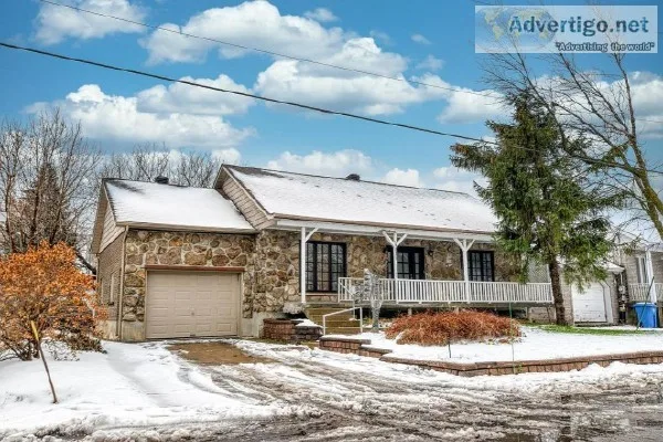  Belle maison canadienne r&eacutenov&eacute e 359 000 