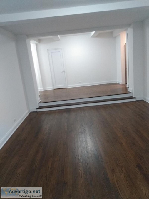 No-Fee Fifth Ave 1 Bed near Historical ARCH in ViLLAGE