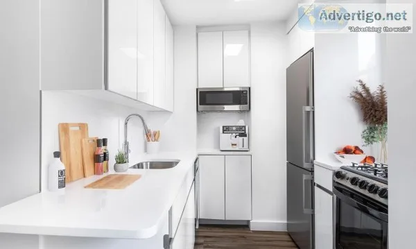 No-Fee Midtown West Huge 1 Bed Mint Doorman Gym