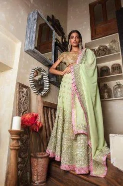 AGASHE Multi-Designer Store &ndash Providing The Best Quality Cl