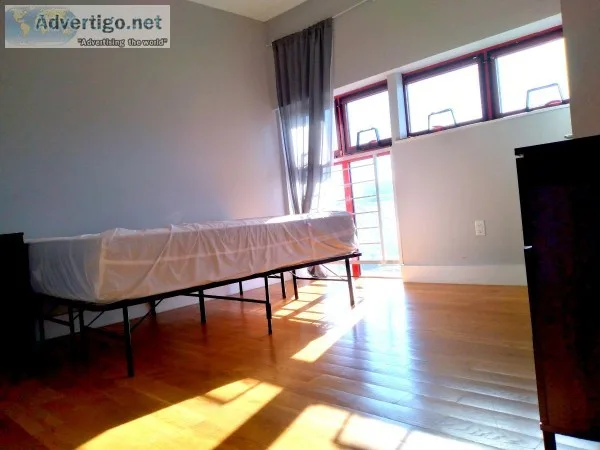 Modernized 700-800 Rooms In 4Bd 1Bt Bright High Ceiling Apartmen
