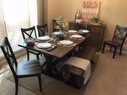 Diningroom furniture