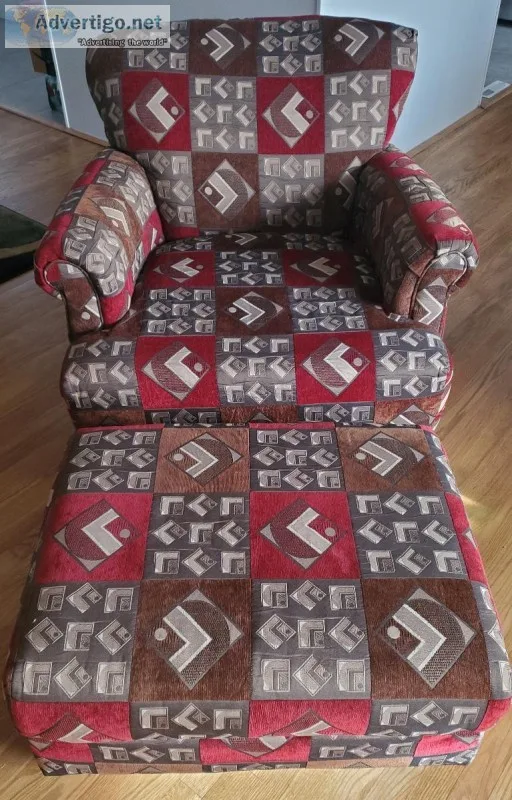 Chair with Ottoman