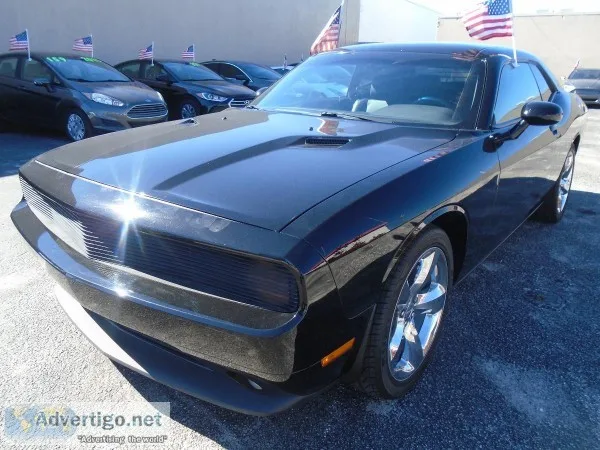 Dodge Challenger &reg&trade SXT Plus - BlackBlack Leather - Navi