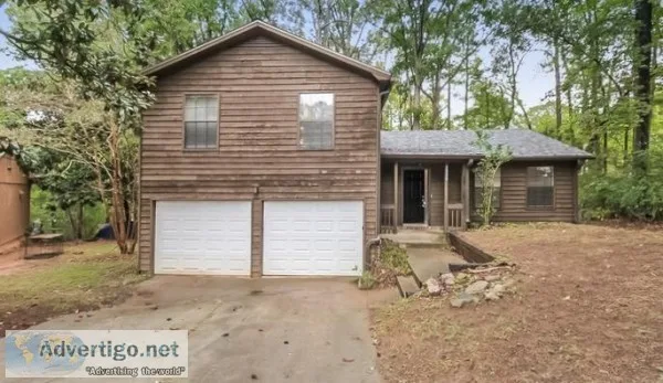 3288 Timor Cir Lithonia GA 30038