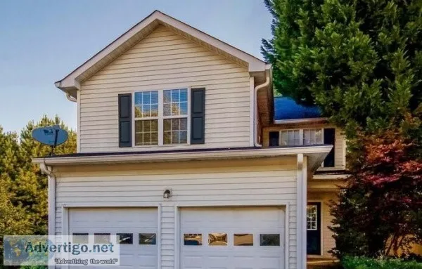 BEAUTIFUL SINGLE FAMILY HOME AT 5755 Hollow Ridge Ln Norcross GA